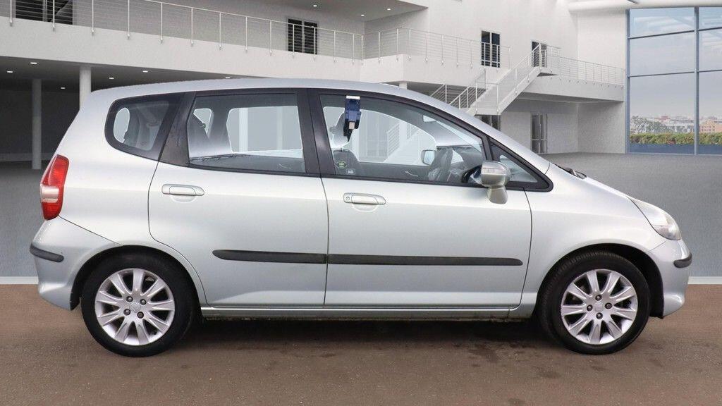 Used Honda Jazz 2008 for sale - 76432877: Photo 4