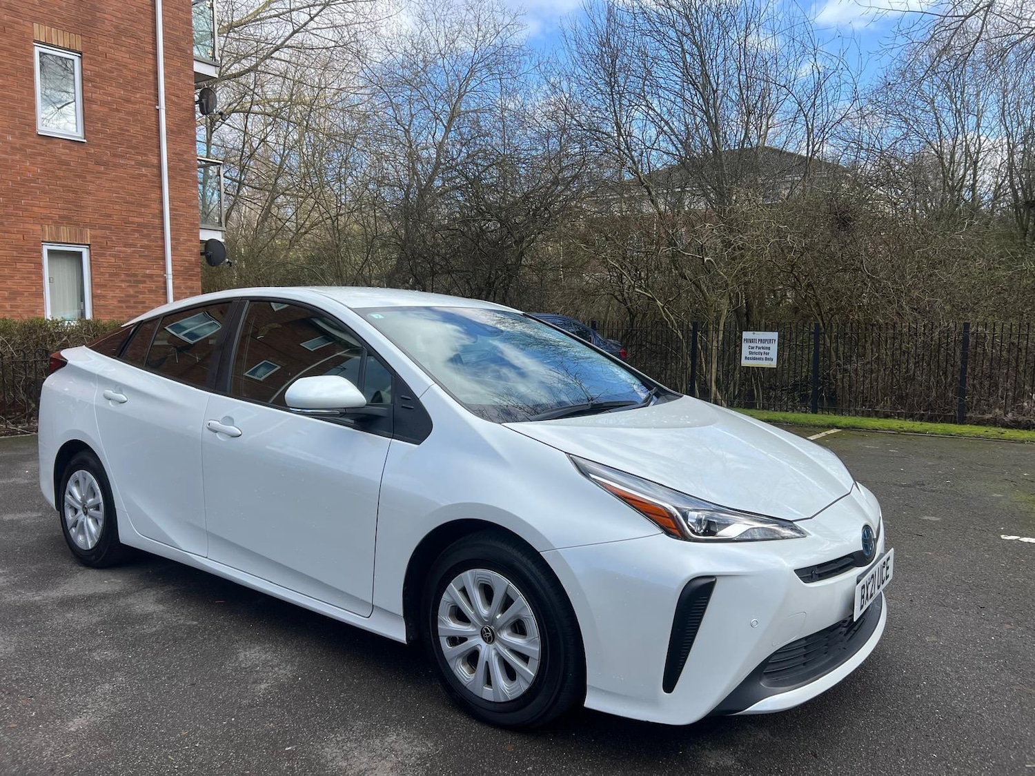 Used Toyota Prius for sale - 77685185: Photo 1