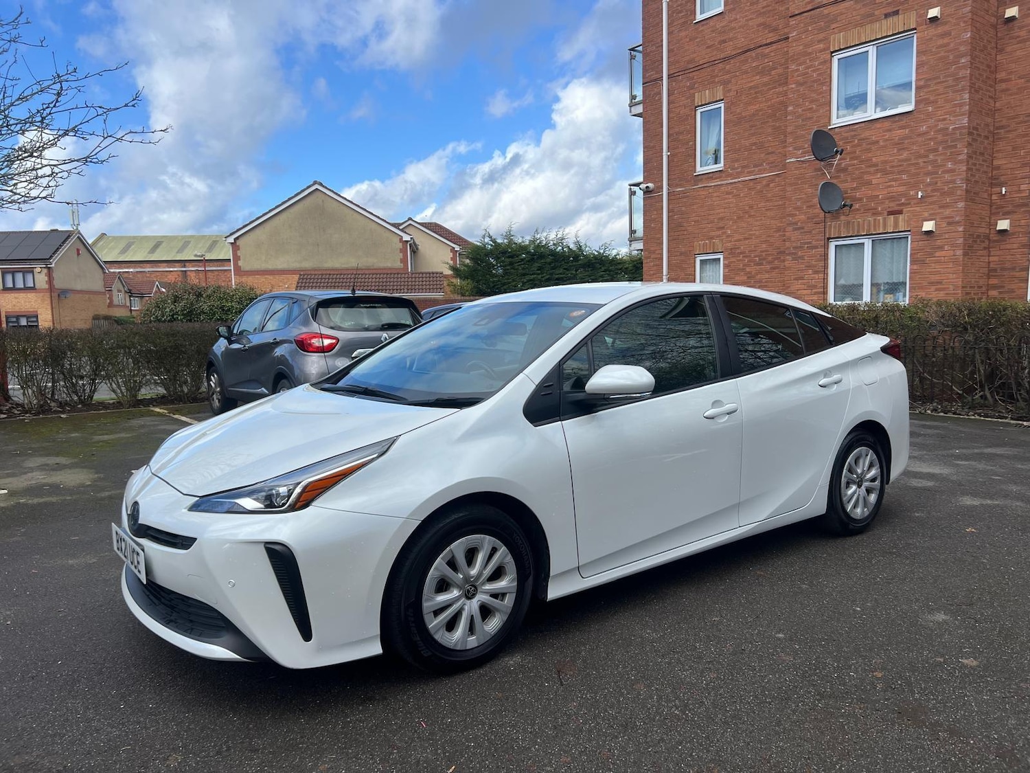 Used Toyota Prius for sale - 77685185: Photo 3