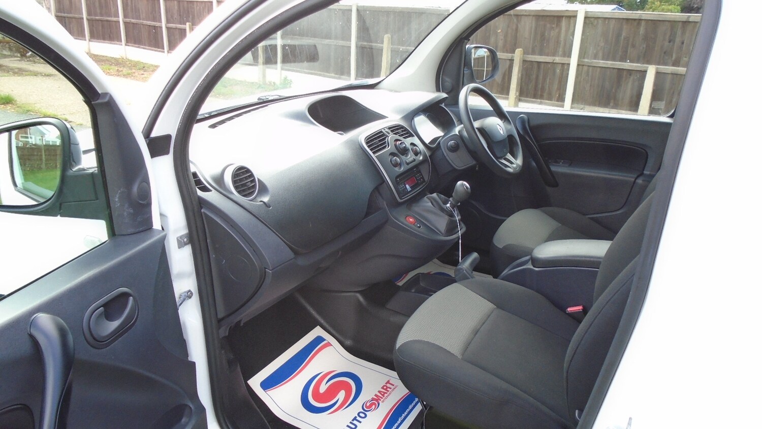 Used Renault Kangoo 2019 for sale - 76045315: Photo 8