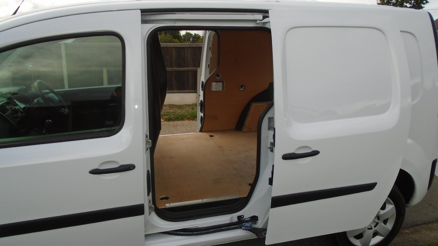 Used Renault Kangoo 2019 for sale - 76045315: Photo 9