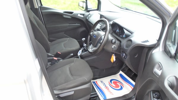 Used Ford Transit Courier 2022 for sale - 75996500: Photo 7