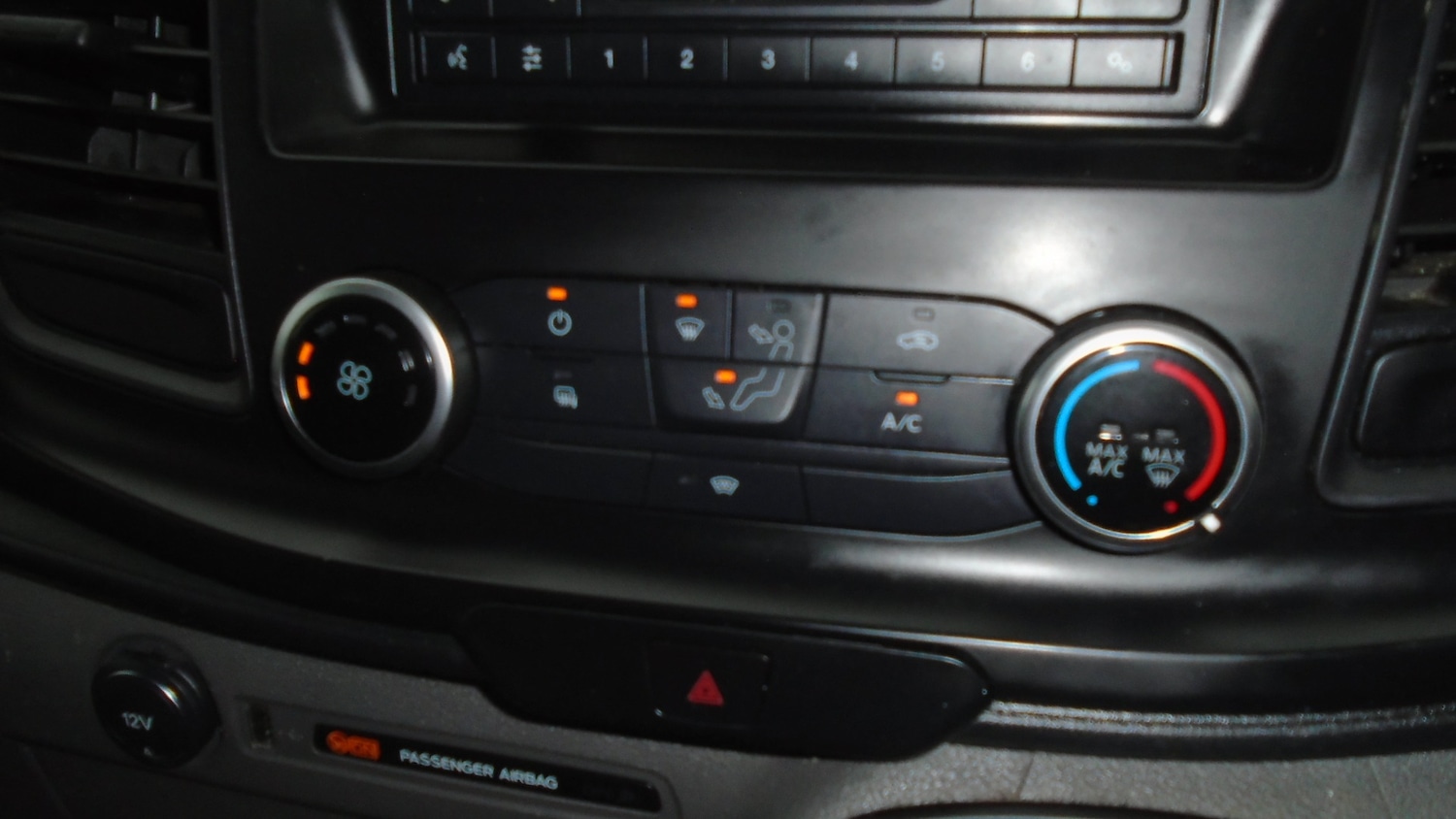 Used Ford Transit Custom 2018 for sale - 77778220: Photo 18