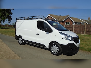 Used Renault Trafic 2017 for sale - 78701332: Photo