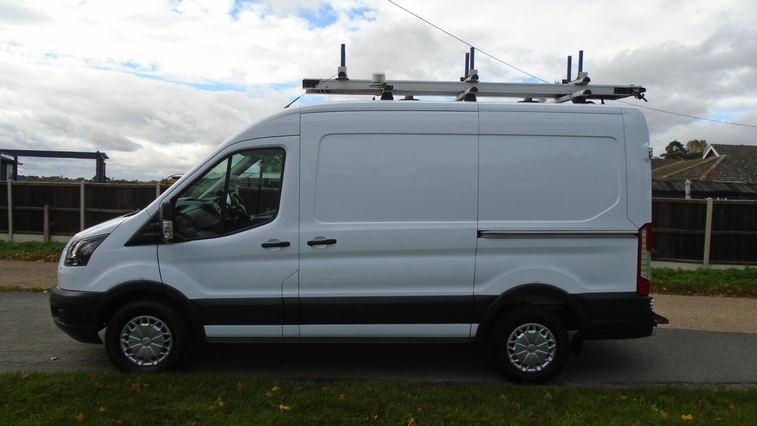 Used Ford Transit 2017 for sale - 76330482: Photo 3