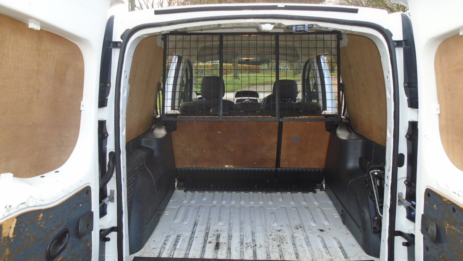 Used Renault Kangoo 2017 for sale - 76696290: Photo 11