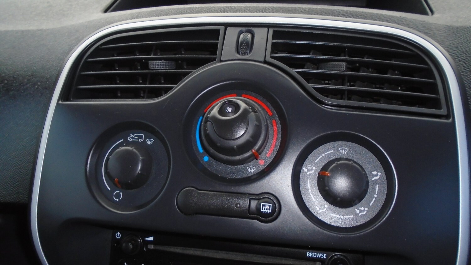 Used Renault Kangoo 2017 for sale - 76696290: Photo 13