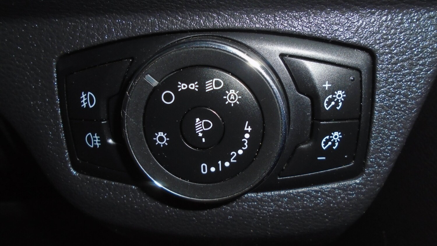 Used Ford Transit Courier 2020 for sale - 76288357: Photo 19