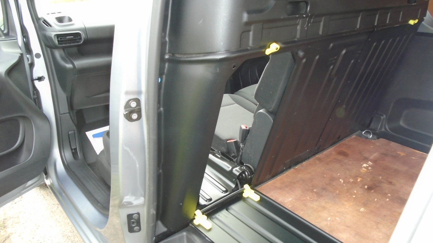 Used Peugeot Partner 2021 for sale - 77903565: Photo 12