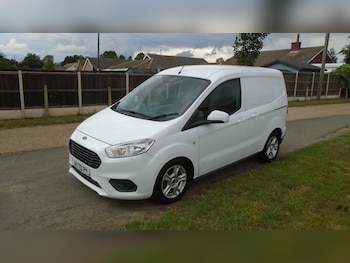 Used Ford Transit Courier 2020 for sale - 75314997: Photo