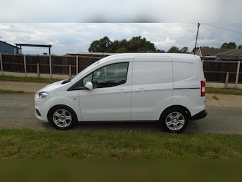 Used Ford Transit Courier 2020 for sale - 75314997: Photo