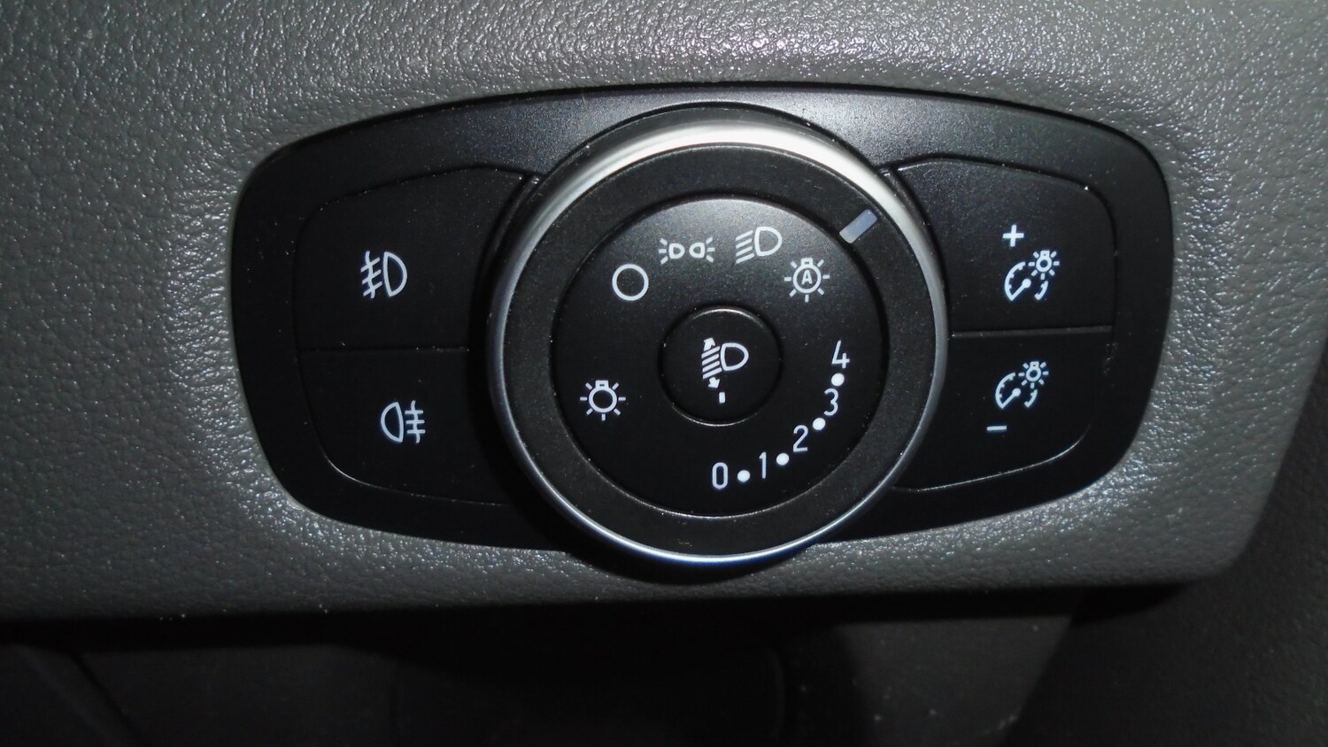 Used Ford Transit Custom 2018 for sale - 76130326: Photo 21