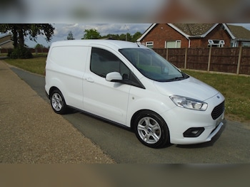 Used Ford Transit Courier 2020 for sale - 75144868: Photo