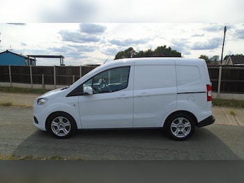 Used Ford Transit Courier 2020 for sale - 75144868: Photo