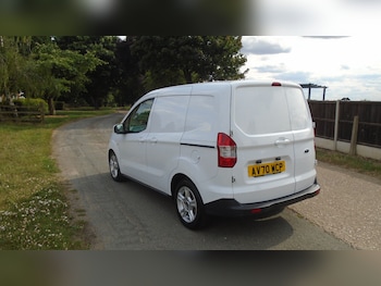 Used Ford Transit Courier 2020 for sale - 75144868: Photo