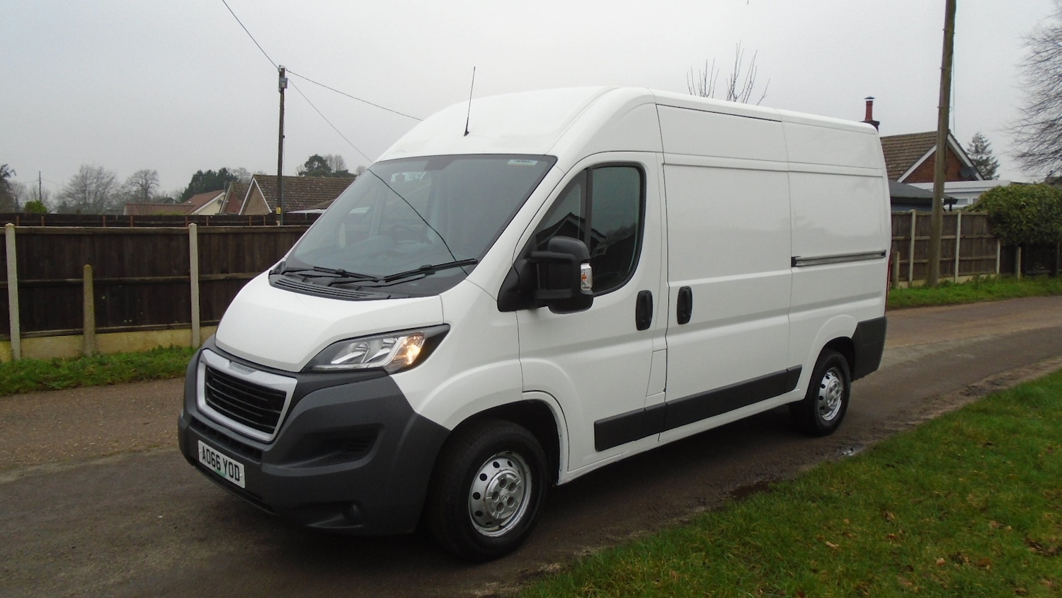 Used Peugeot Boxer 2017 for sale - 77492909: Photo 2