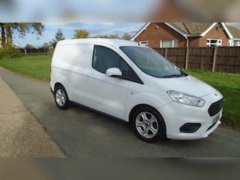 Ford - Transit Courier