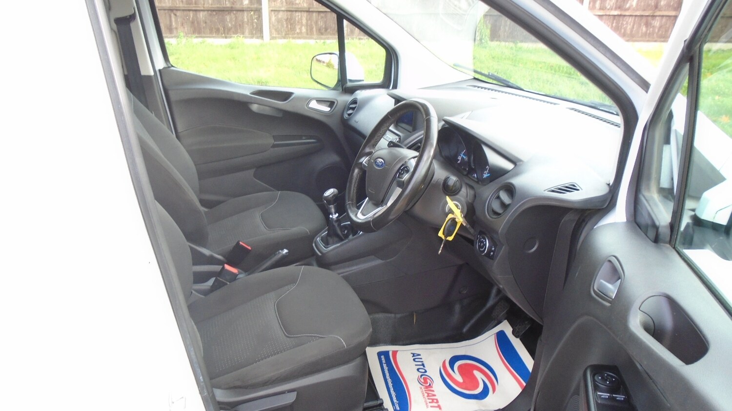 Used Ford Transit Courier 2020 for sale - 76343837: Photo 7