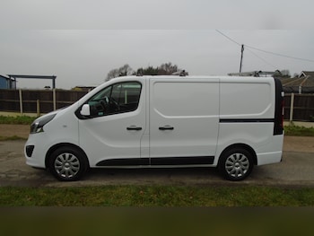 Used Vauxhall Vivaro 2019 for sale - 77323711: Photo