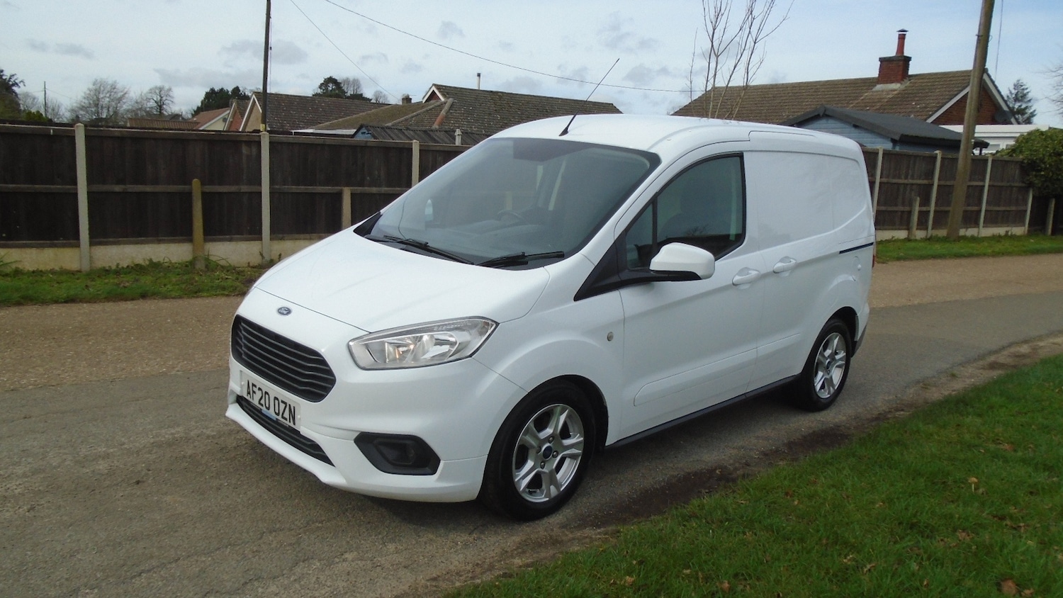 Used Ford Transit Courier 2020 for sale - 77873364: Photo 2