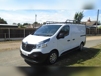 Used Renault Trafic 2017 for sale - 79043835: Photo