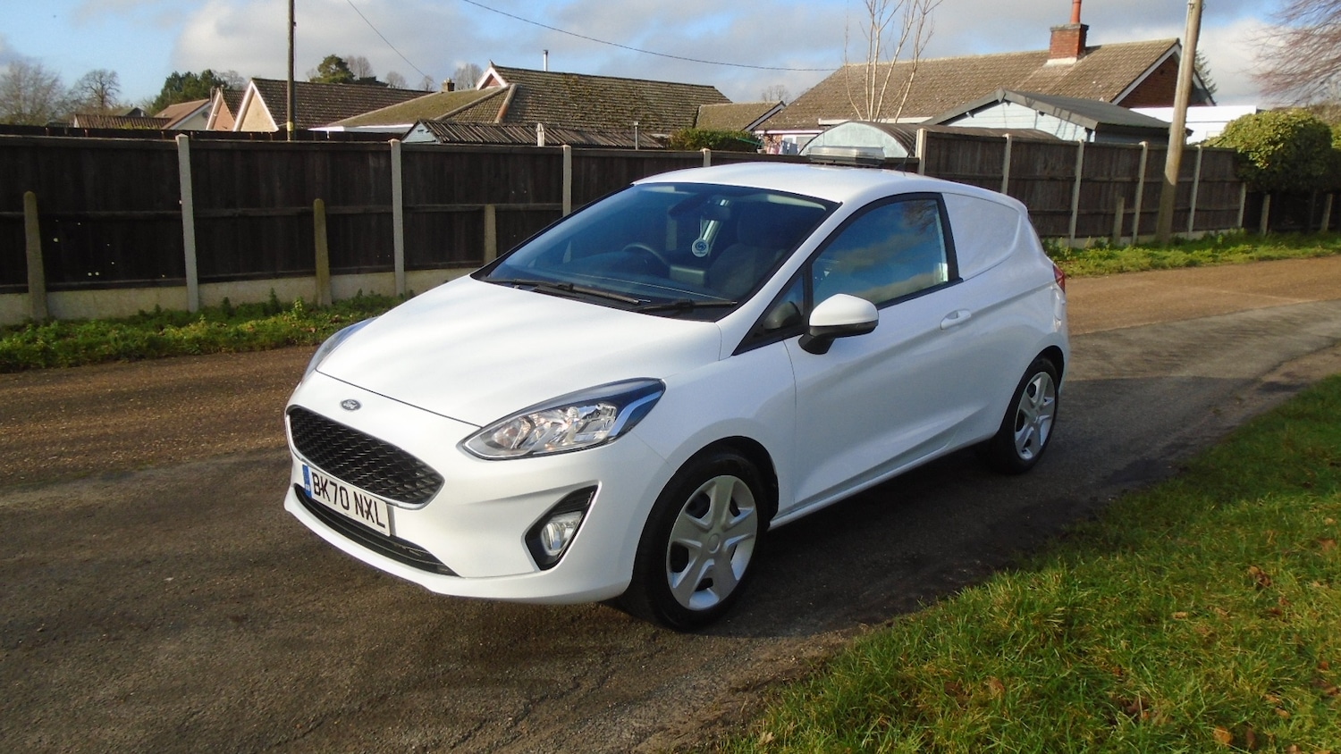 Used Ford Fiesta 2020 for sale - 77432843: Photo 2