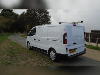 Used Renault Trafic 2019 for sale - 79867528: Photo