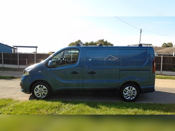 Used Nissan NV300 2021 for sale - 76007256: Photo