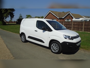 Used Citroen Berlingo 2019 for sale - 79008100: Photo