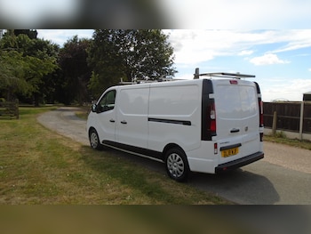 Used Vauxhall Vivaro 2018 for sale - 79056816: Photo