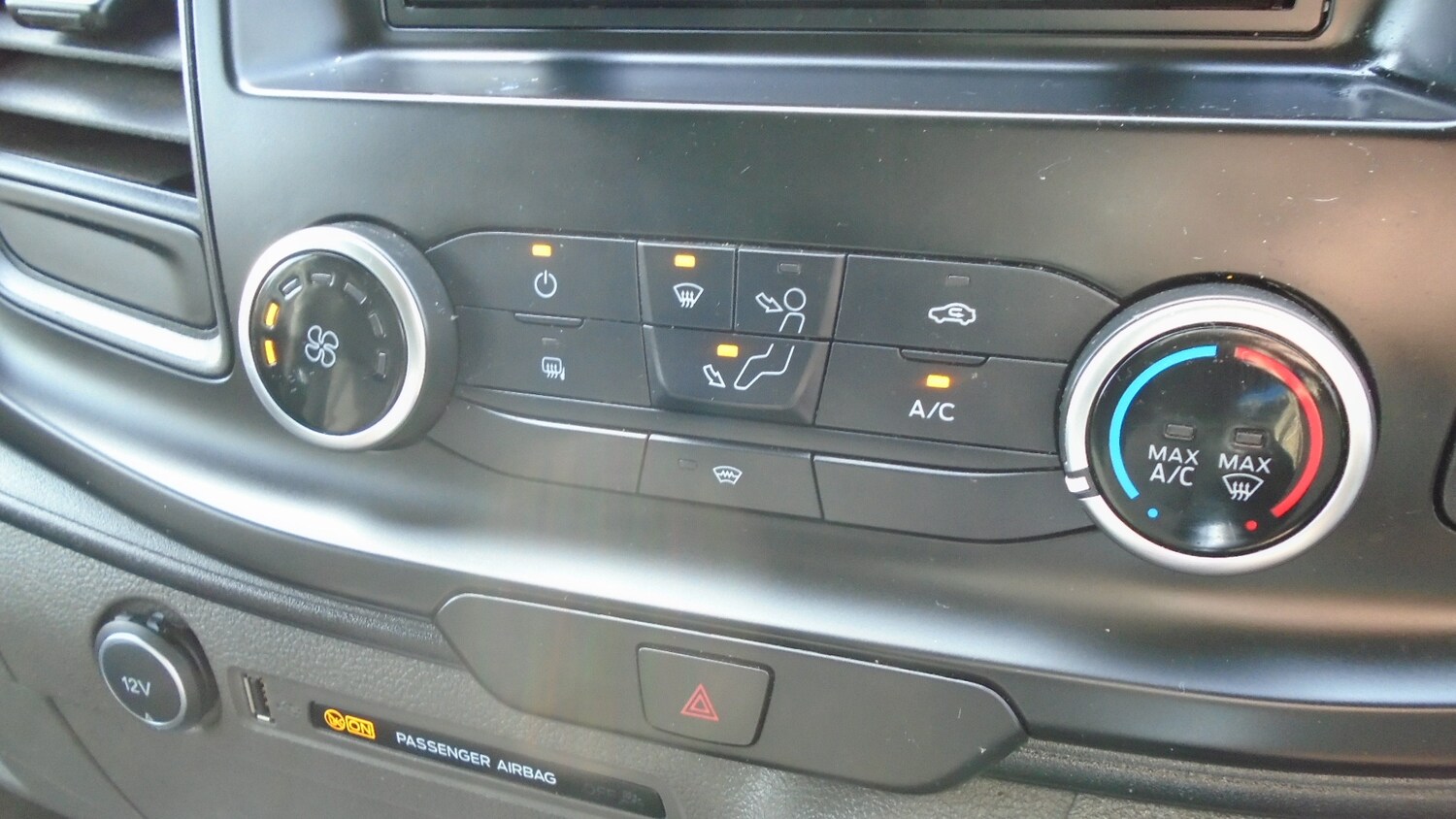 Used Ford Transit Custom 2018 for sale - 77962262: Photo 18