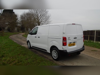 Used Toyota ProAce 2020 for sale - 77034453: Photo