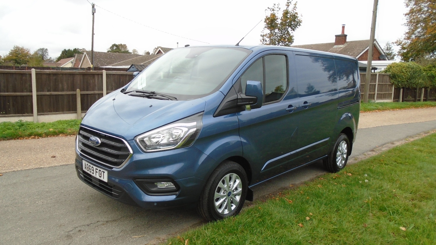 Used Ford Transit Custom 2019 for sale - 76288654: Photo 2
