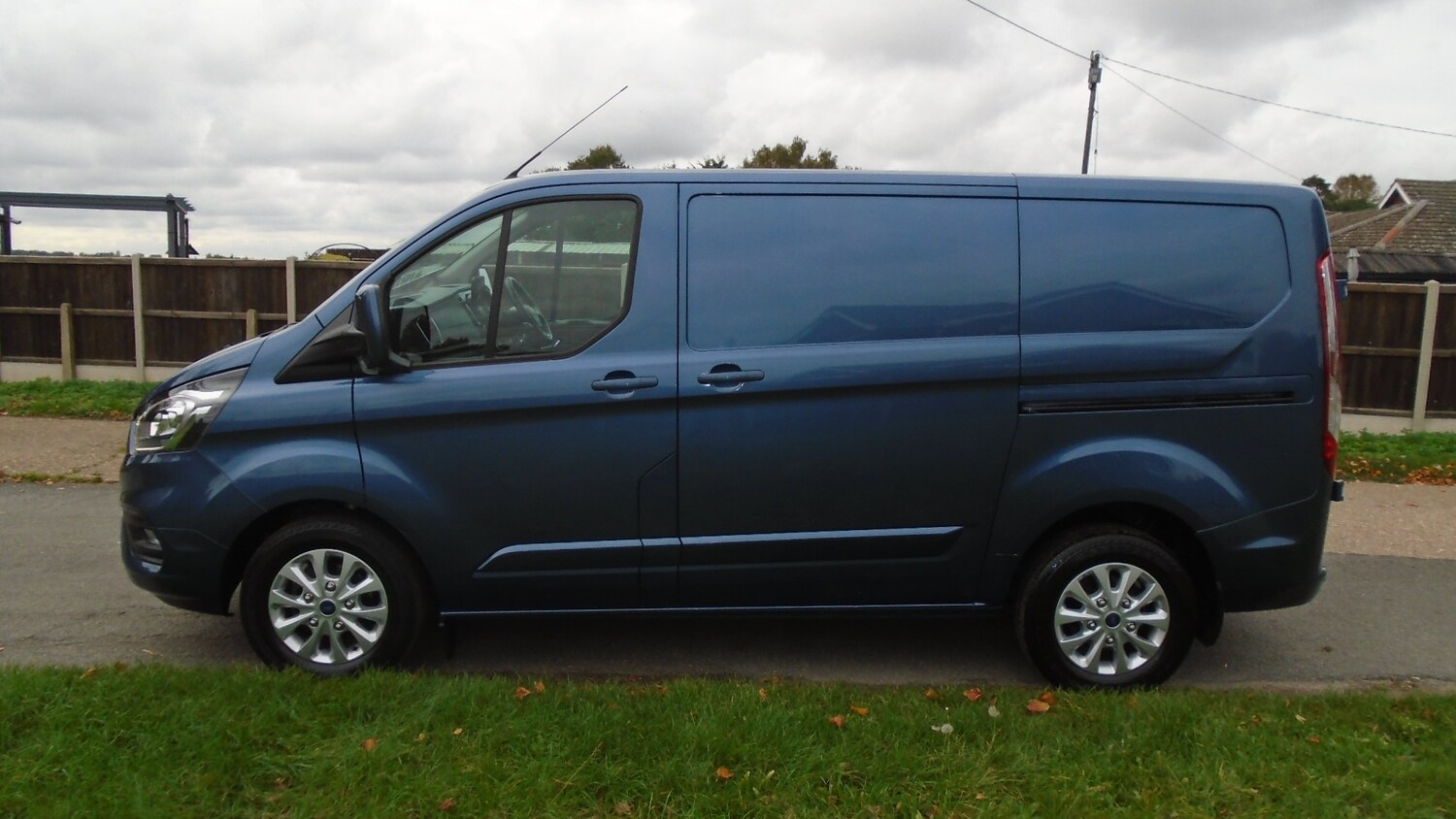 Used Ford Transit Custom 2019 for sale - 76288654: Photo 3