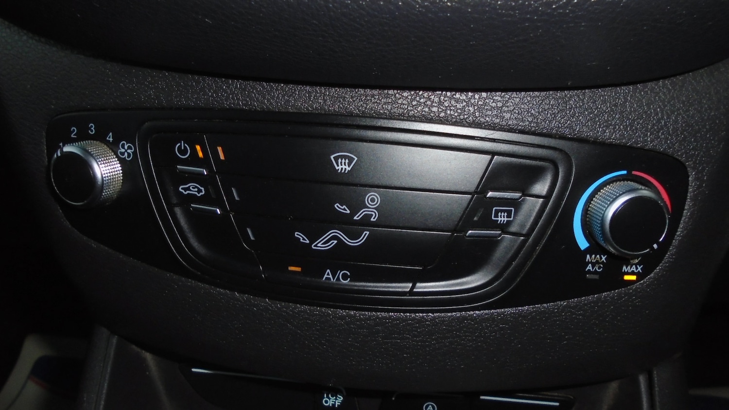 Used Ford Transit Courier 2020 for sale - 76614784: Photo 16