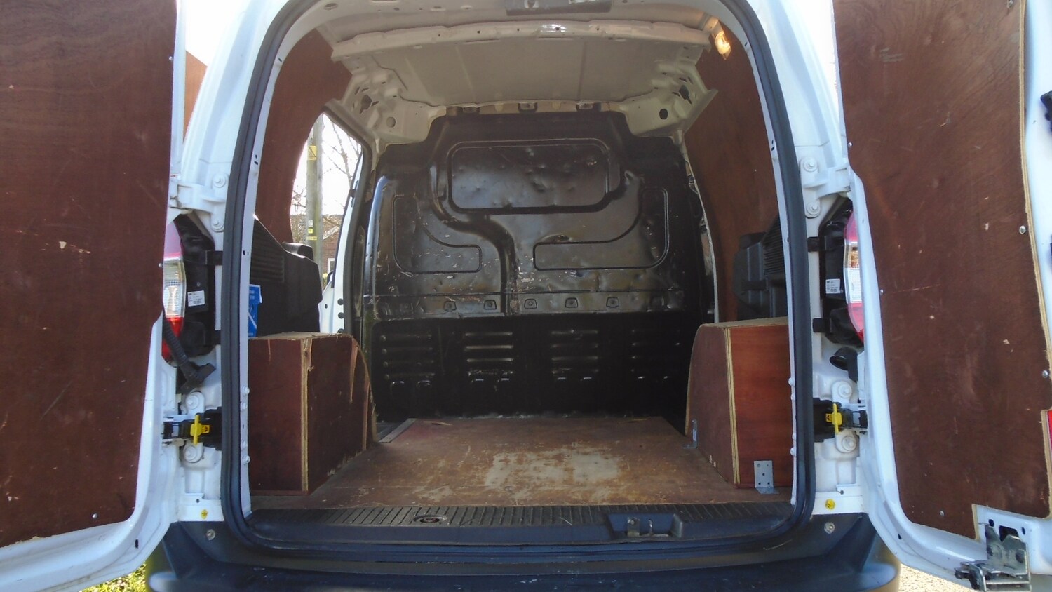 Used Ford Transit Courier 2020 for sale - 76612164: Photo 10