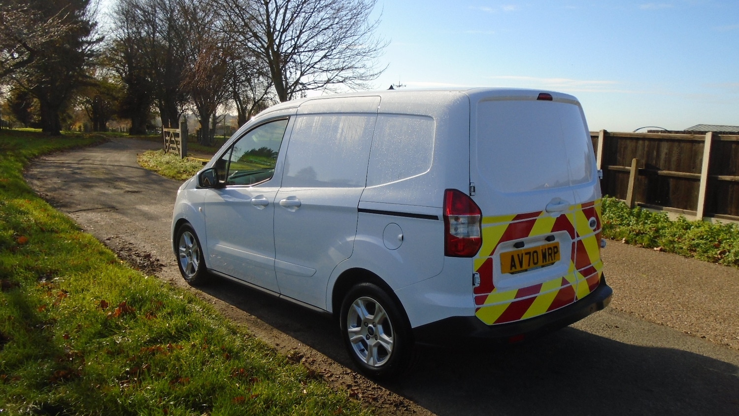 Used Ford Transit Courier 2020 for sale - 76612164: Photo 4