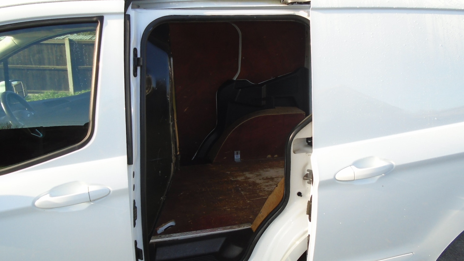 Used Ford Transit Courier 2020 for sale - 76612164: Photo 9