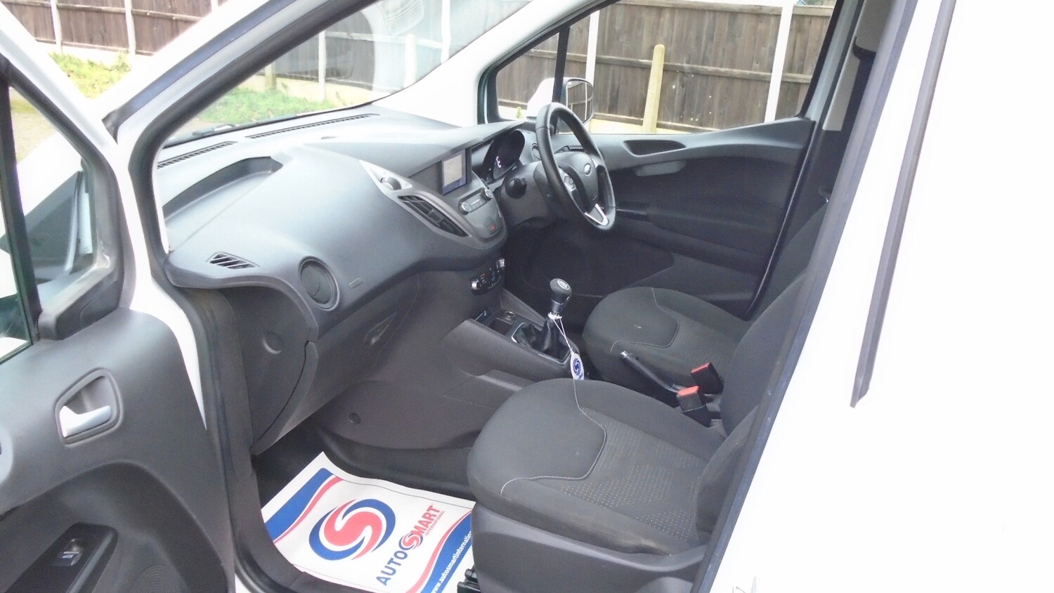 Used Ford Transit Courier 2020 for sale - 77367463: Photo 8