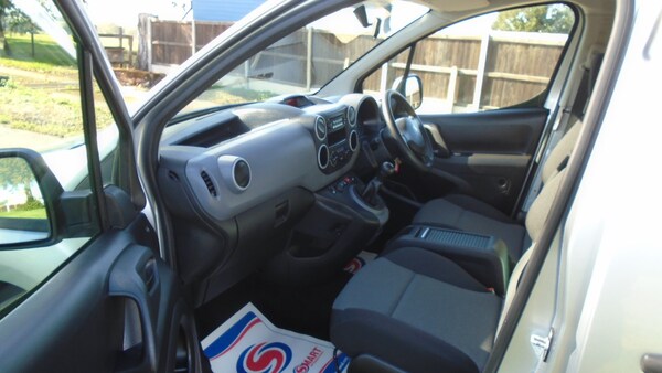 Used Peugeot Partner 2017 for sale - 76231992: Photo 8