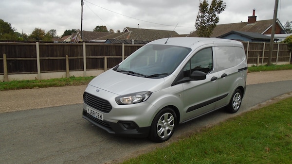 Used Ford Transit Courier 2018 for sale - 76192768: Photo 2