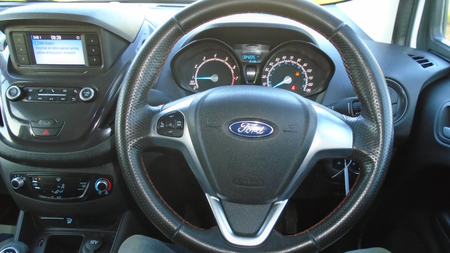 Used Ford Transit Courier 2018 for sale - 77578074: Photo 17