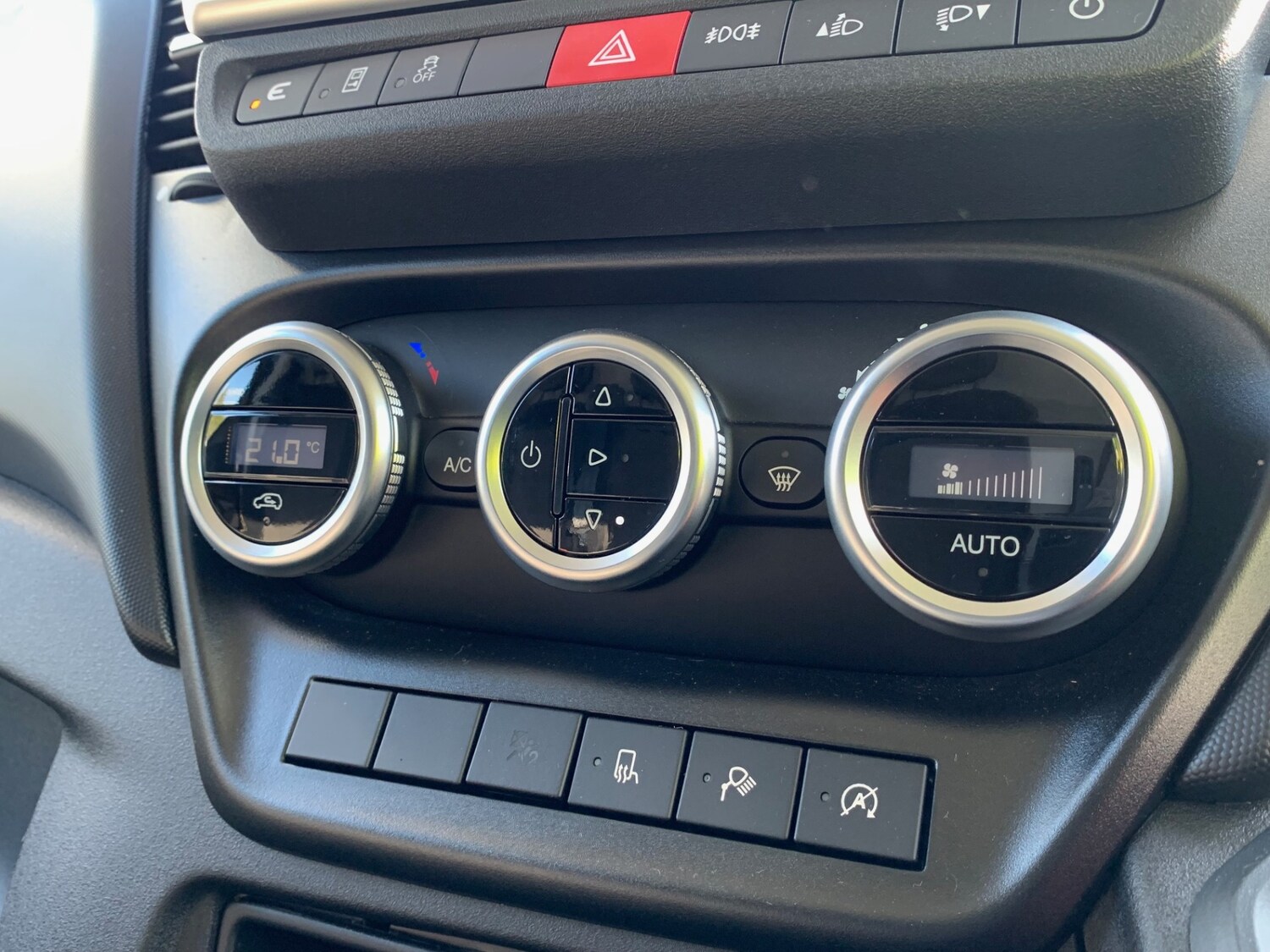 Used Iveco Daily 2025 for sale - 78109029: Photo 18