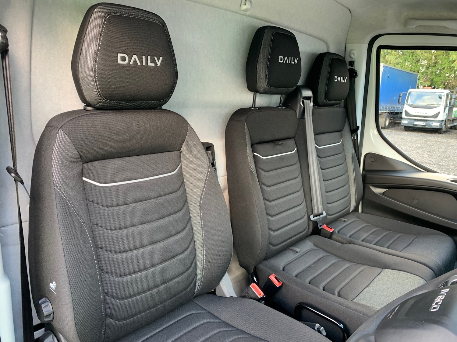 Used Iveco Daily 2025 for sale - 76541348: Photo 9