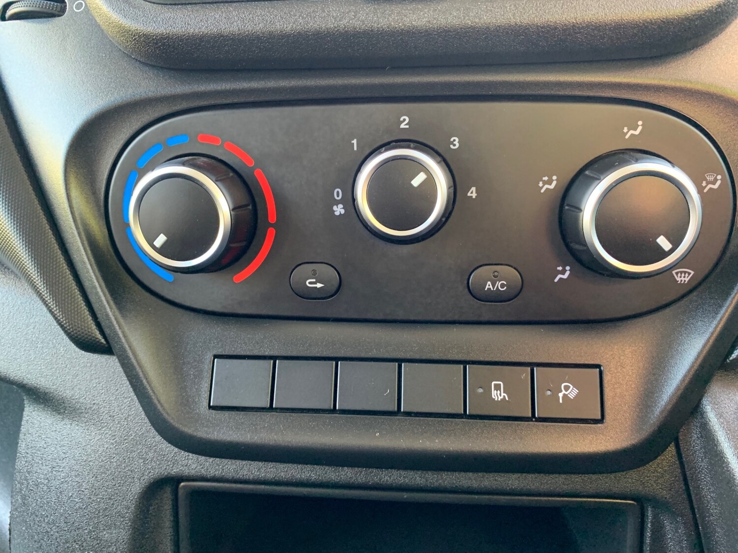 Used Iveco Daily 2024 for sale - 77662602: Photo 15