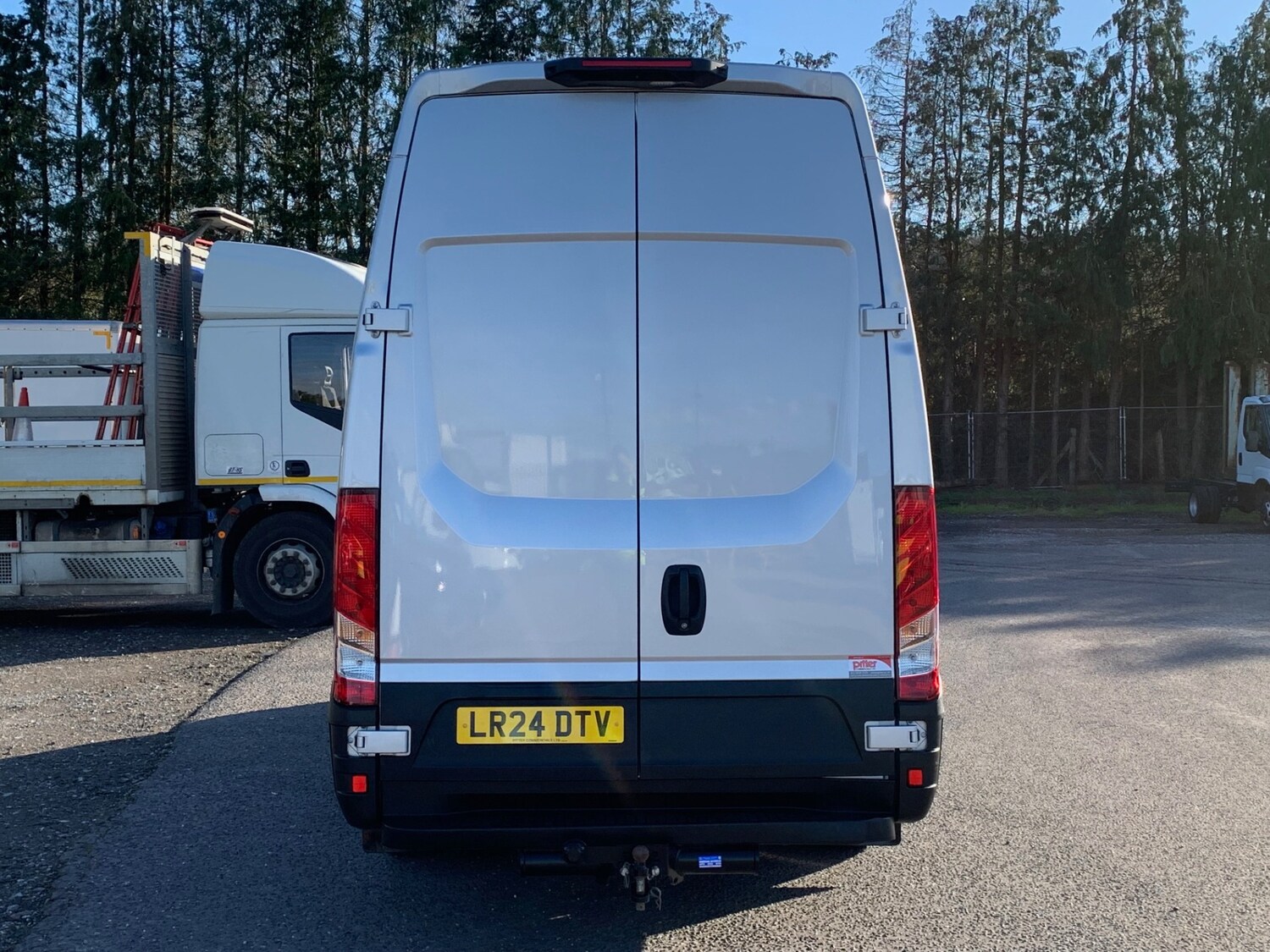 Used Iveco Daily 2024 for sale - 77662602: Photo 5