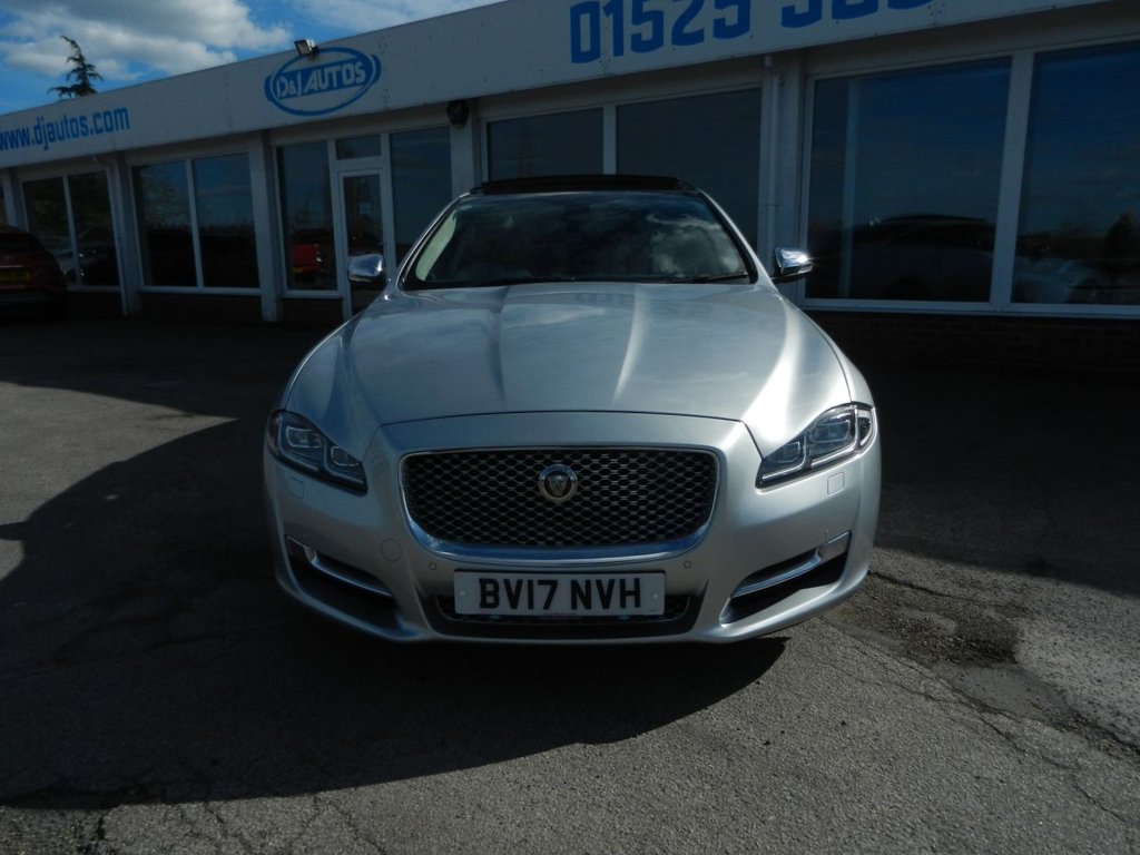 Used Jaguar XJ 2017 for sale - 78030375: Photo 3