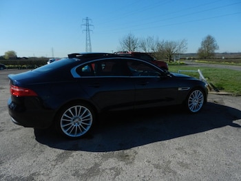 Used Jaguar XE 2017 for sale - 77850175: Photo