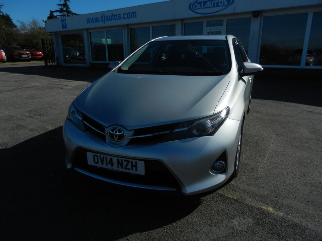 Used Toyota Auris 2014 for sale - 77976605: Photo 5