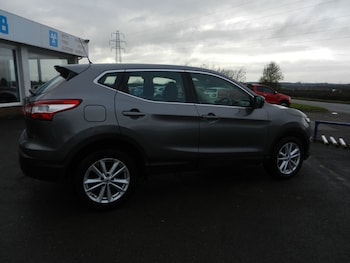 Used Nissan Qashqai 2017 for sale - 77452097: Photo